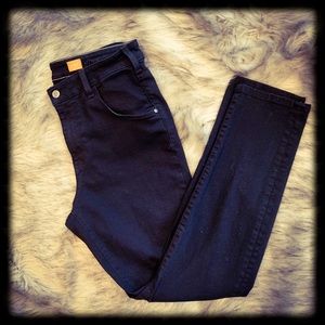 Black Anthropologie PILCRO Skinny Jeans 30
